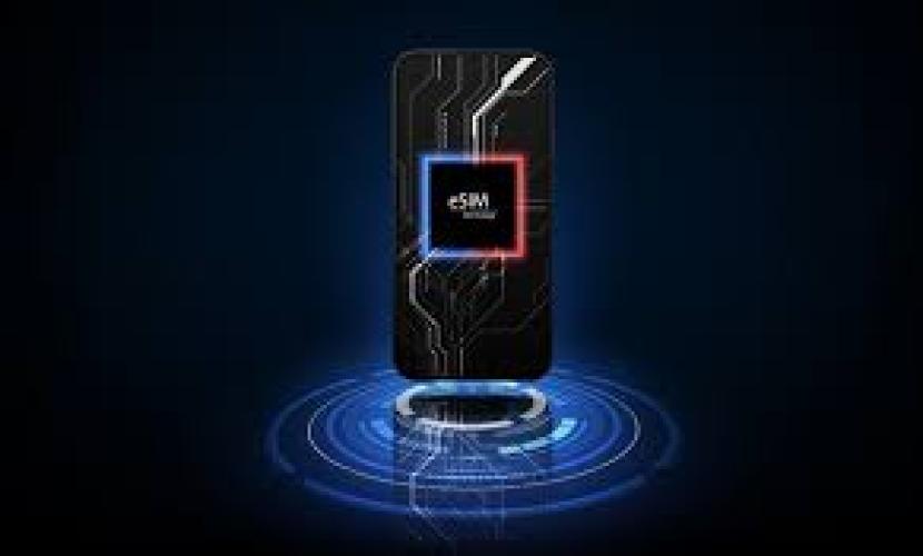 eSIM vs Physical SIM: Which One Is Better in 2025?